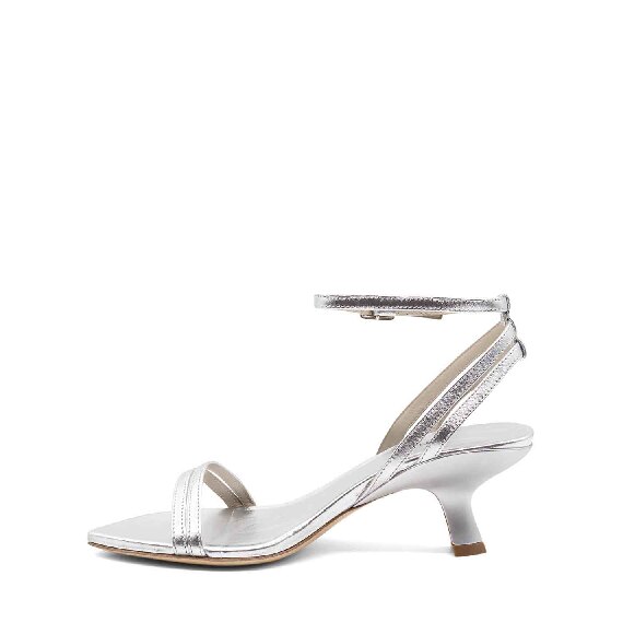 Strappy slash sandals in laminated silver nappa