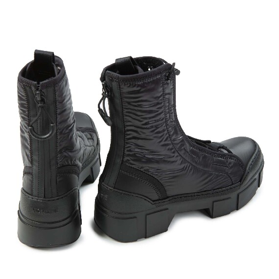 V14  Roccia-Anfibio nero