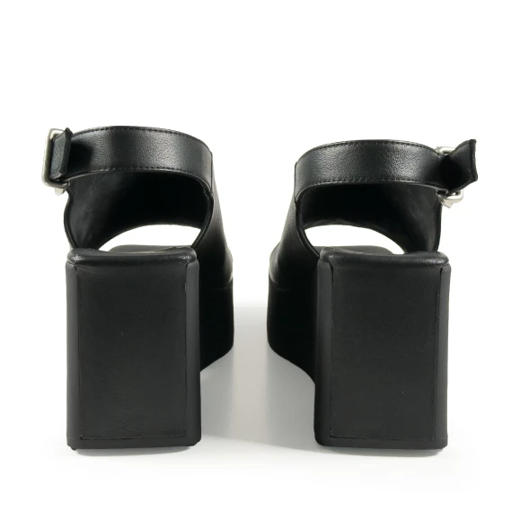 K10_Block<br>Wedge sandal black